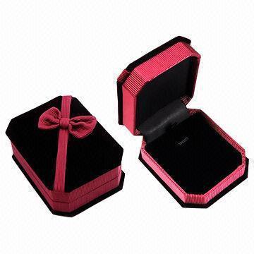 【广州包装工厂供应珠宝首饰纸盒 多种规格定做饰品纸盒】价格,厂家,图片,首饰包装,广州德艺纸制品-